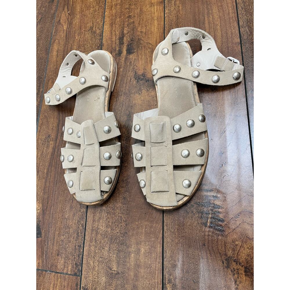 Freda Salvador Sera Fisherman Sandal in Stucco Suede - size 9.5